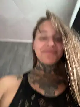 Chat XXX ao vivo de KishaMur