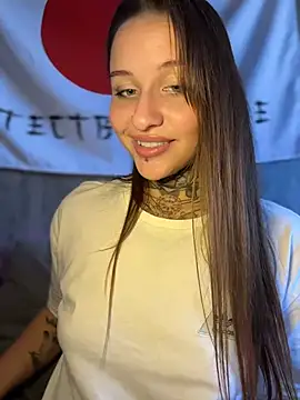 KishaMur Chat XXX live