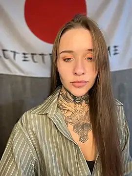 KishaMur Adlı Modelin Canlı XXX Sohbeti