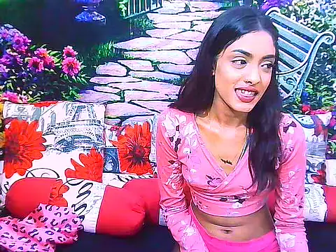 IndianPretty14u2Luv élő chatszobája