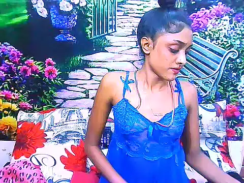 IndianPretty14u2Luv Live XXX Chat