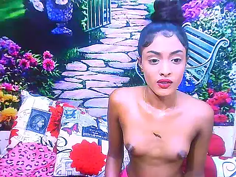 IndianPretty14u2Luv's Live XXX Chat