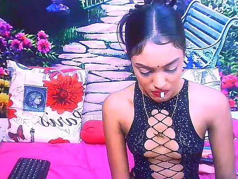 Chatroom XXX en direct de IndianPretty14u2Luv