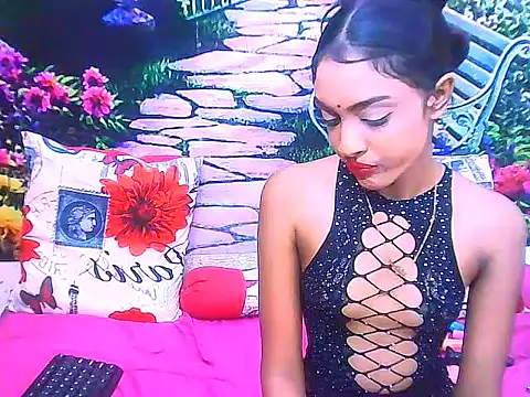 IndianPretty14u2Luv Chat XXX live