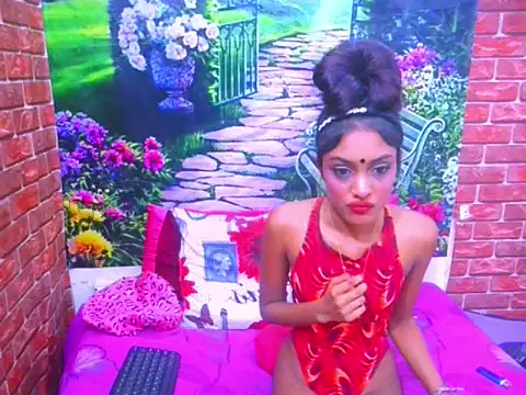 IndianPretty14u2Luv Adlı Modelin Canlı XXX Sohbeti