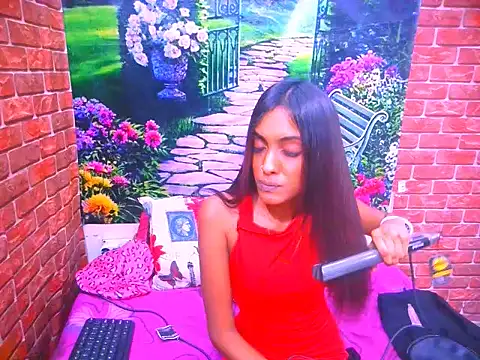 IndianPretty14u2Luv Live XXX-chat
