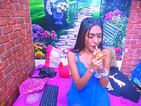 Chat XXX en directo de IndianPretty14u2Luv