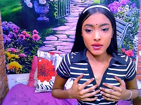 צ'אט XXX בשידור חי של IndianPretty14u2Luv