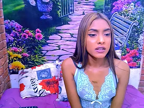 Chat +18 de IndianPretty14u2Luv ao vivo