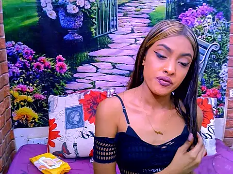 Chat XXX en directo de IndianPretty14u2Luv