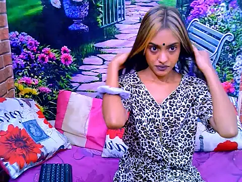 Czat XXX na żywo – IndianPretty14u2Luv