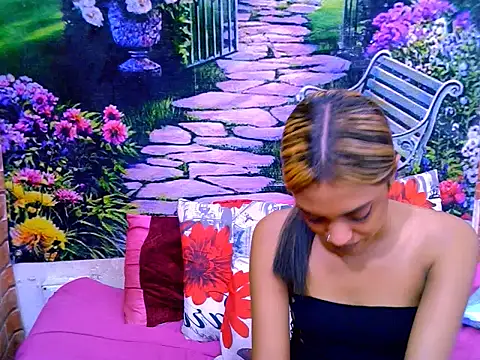 Chat XXX en directo de IndianPretty14u2Luv