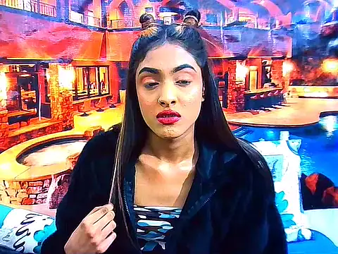 IndianPretty14u2Luv live XXX chat