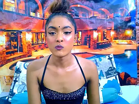 IndianPretty14u2Luv Adlı Modelin Canlı XXX Sohbeti