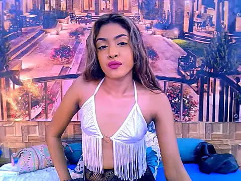 IndianPretty14u2Luv Webcamshow