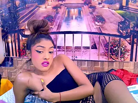 IndianPretty14u2Luv Chat XXX in diretta