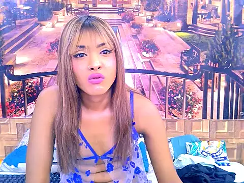 IndianPretty14u2Luv's Live XXX Chat