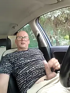 Show modela Car-public na web-kameri