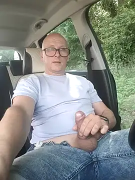 Show modela Car-public na web-kameri