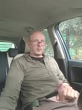 Show modela Car-public na web-kameri