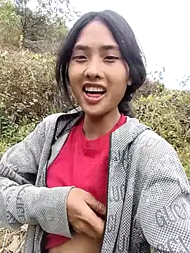 Hoa-tuylip's Webcam Show