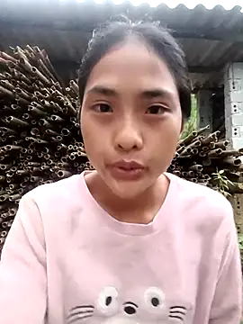 Hoa-tuylip's Webcam Show