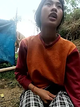 Hoa-tuylip's Webcam Show