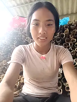 Hoa-tuylip's Webcam Show