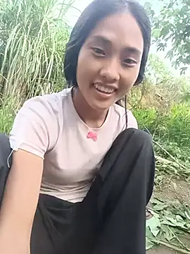 Hoa-tuylip's Webcam Show