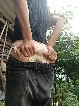 Hoa-tuylip Show in webcam