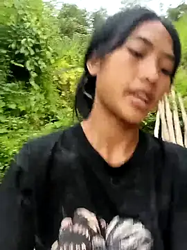 Hoa-tuylip's Webcam Show
