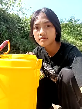 Hoa-tuylip ওয়েবক্যাম শো