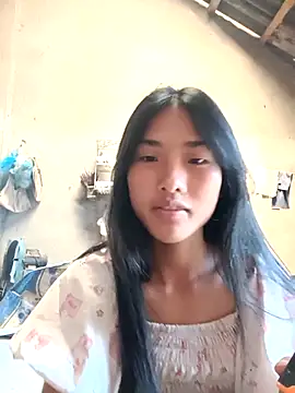 Hoa-tuylip Show in webcam