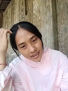 Hoa-tuylip's Webcam Show