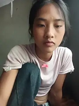 Hoa-tuylip Show in webcam
