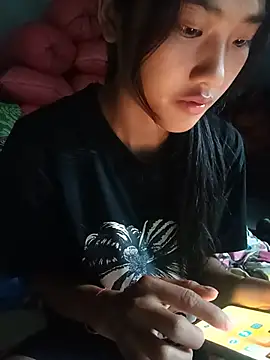 Hoa-tuylip's Live XXX Chat