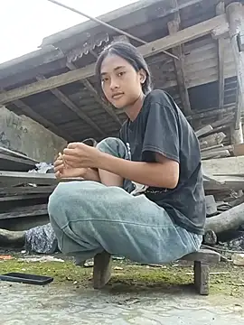 Hoa-tuylip's Live Sex Cam Show
