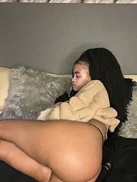 Pokazy przed kamerką – Hot_Mess18