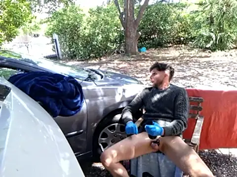 SexMachineMaks' Webcam Show