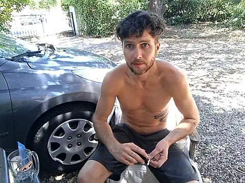 SexMachineMaks Show Webcam