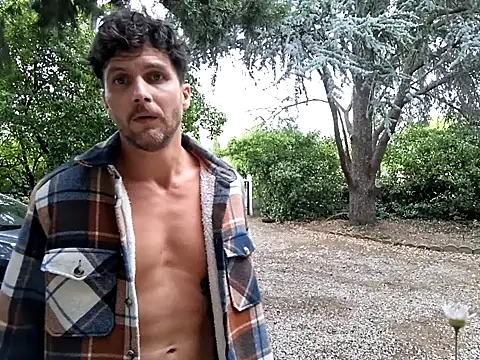 SexMachineMaks Show Webcam