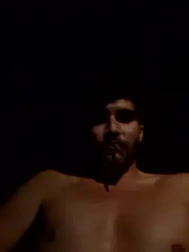 הופעת וובקאם של SexMachineMaks