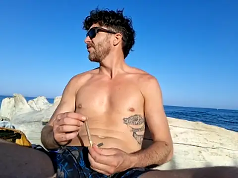 SexMachineMaks' Webcam Show