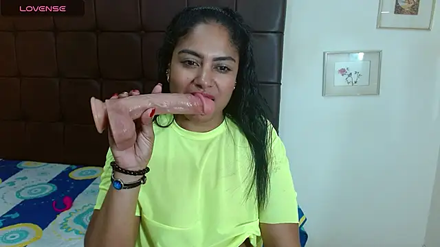 Luna_Fyre's Webcam Show