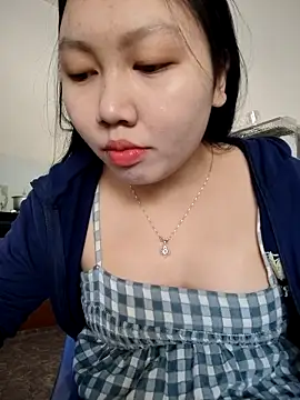 Živá chatovací místnost Heo_xxinhxx