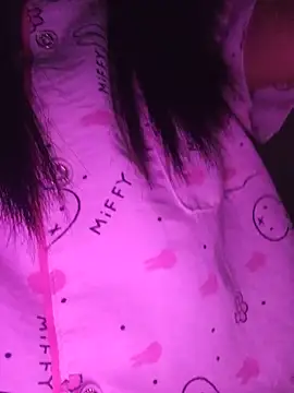 Heo_xxinhxx's Webcam Show