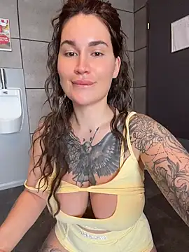 Show webcam de TattooGirlAlia