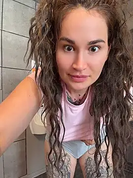 Webkamerová show TattooGirlAlia