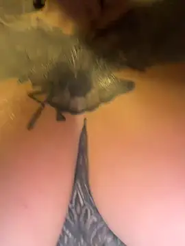 TattooGirlAlia 웹캠 쇼