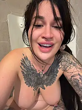 TattooGirlAlia Webcam-Show